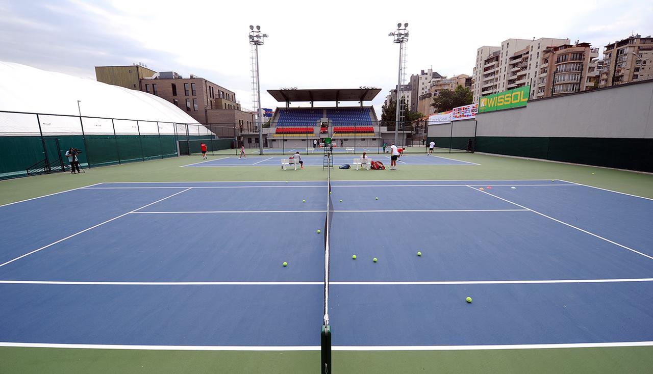 Tbilisi Apartment Tennis Court 外观 照片